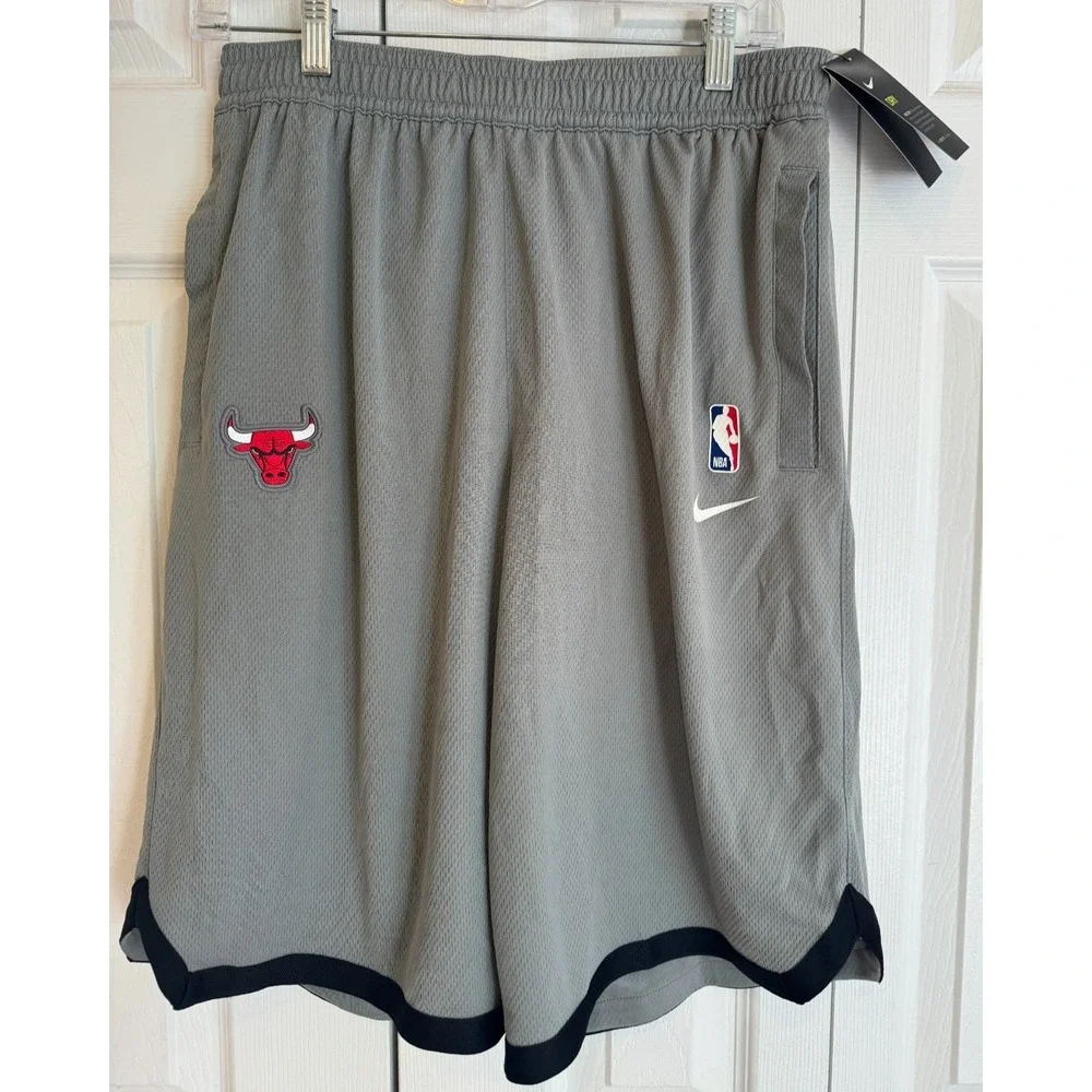 Nike NBA Chicago Bulls Player Issue Gray Practice Shorts Men's M-Tall AV1800-002